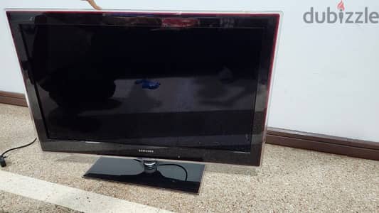 Samsung LCD TV 42"