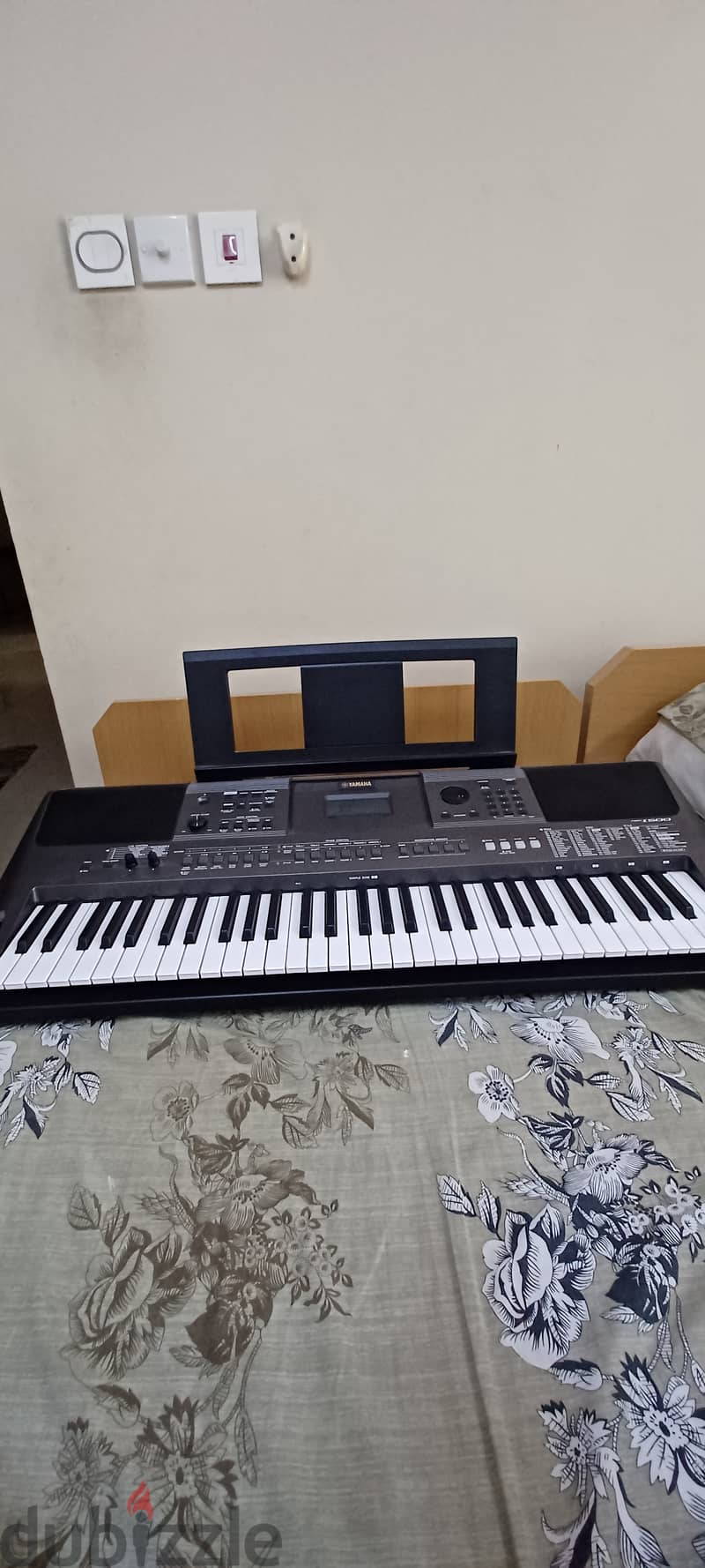 Keyboard Yamaha PSR-I500 0