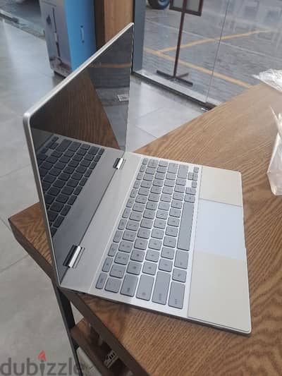 Google Chromebook i7 16/512 used