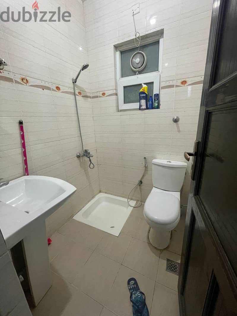 SHARING ROOM FOR RENT 2