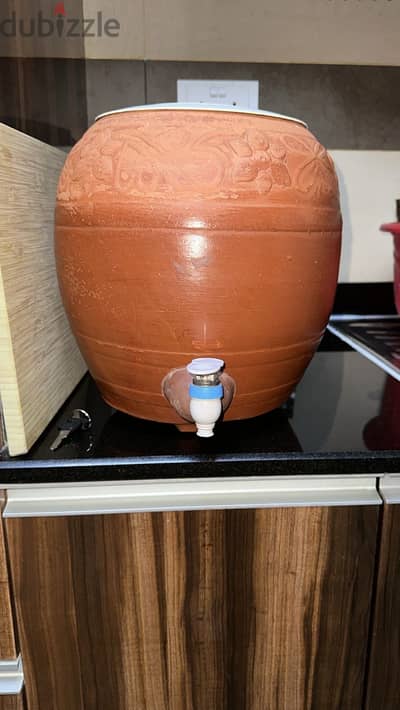 Cool Water Pot