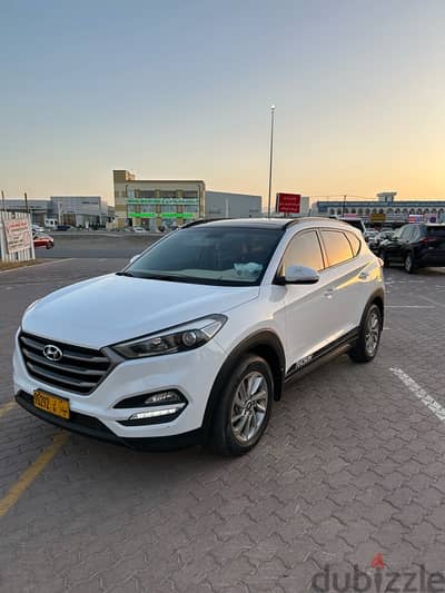 Hyundai Tucson 2016 2.0L Expat used