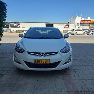 Hyundai Elantra 2012