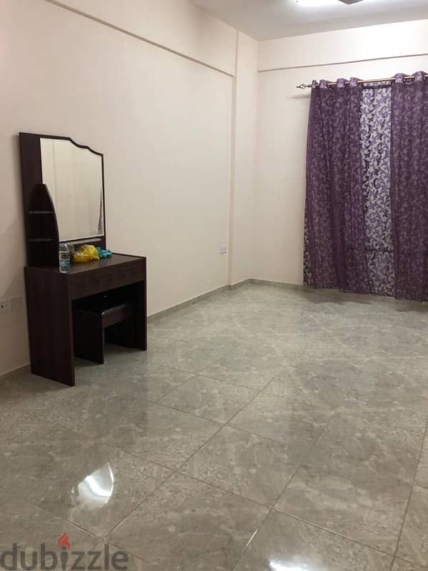 شقة للايجار في العامرات - flat for rent Amerat 1