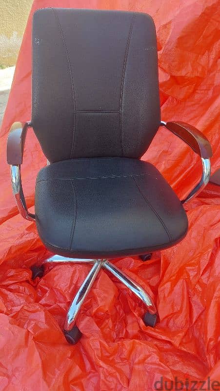 office chairs and table for sale 3