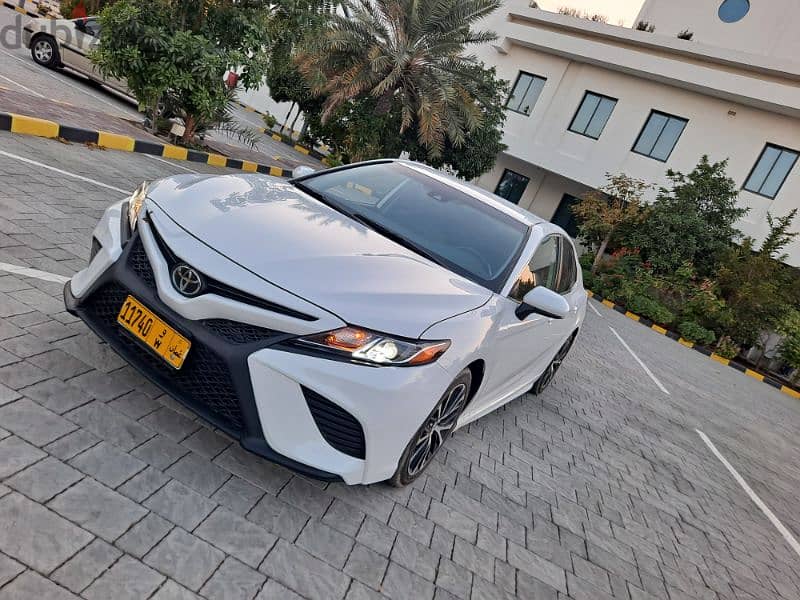 Toyota Camry 2020 0