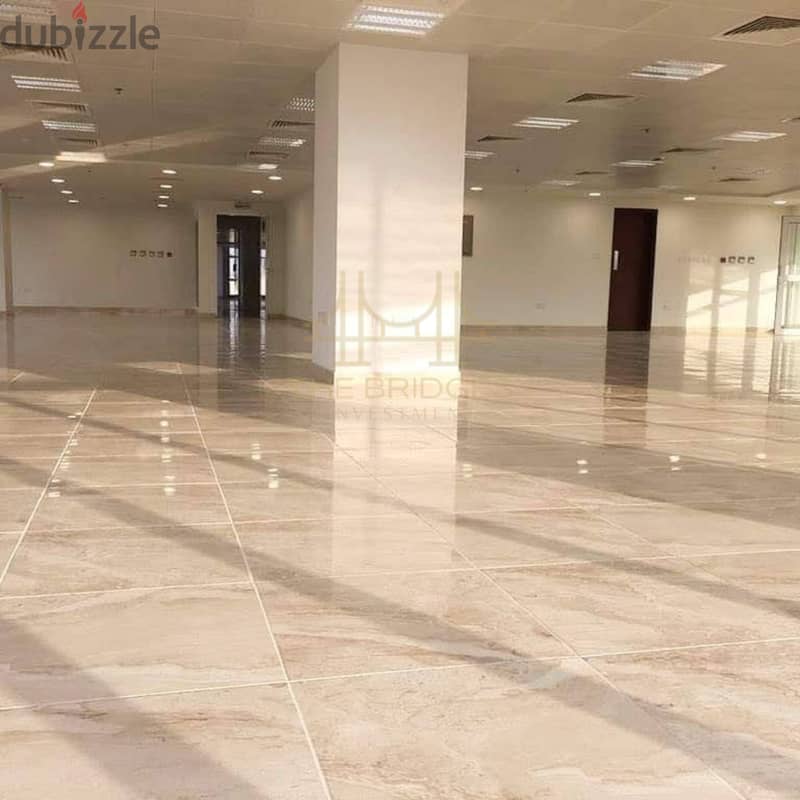 BEAUTIFUL OFFICE SPACE IN PRIME LOCATION FOR RENT 4