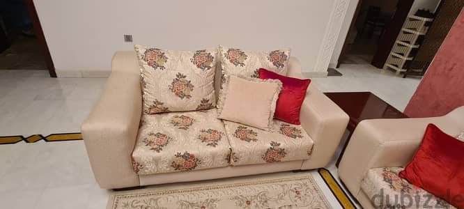 Sofa set