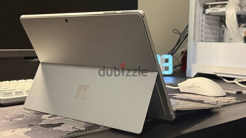 جهاز Microsoft Surface Pro 6 1