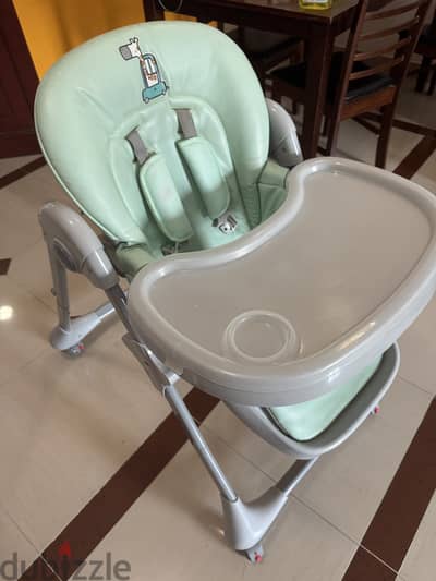 Well maintained High Chair 2 year old