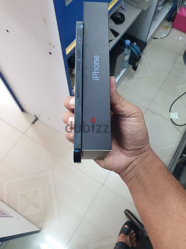 iphone 12pro max 256gb 82% battrey like new condition. 3