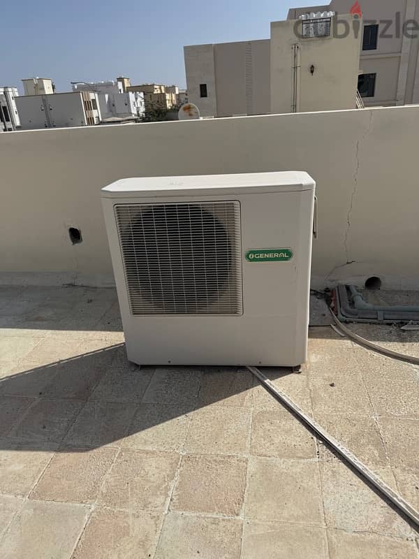 general split ac 2.5 ton urgent sale!! 4