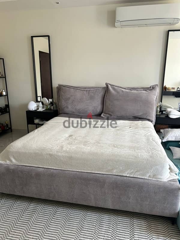 Marina Bed with Matress (1.8x2m) 0