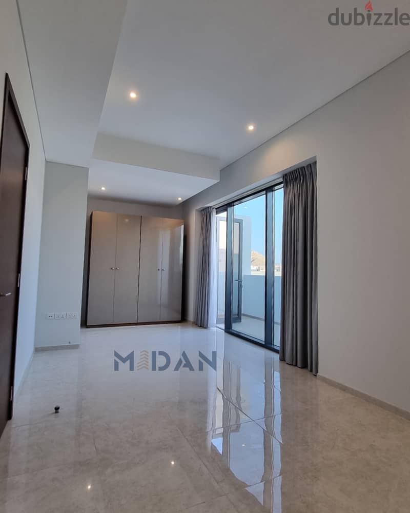 QURUM | LUXURIOUS 3+1 BR TOWNHOUSE 4