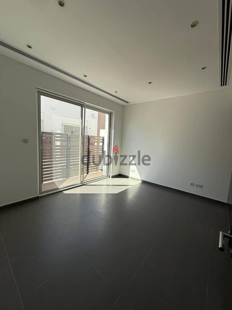 luxury town house in neem almouj 12