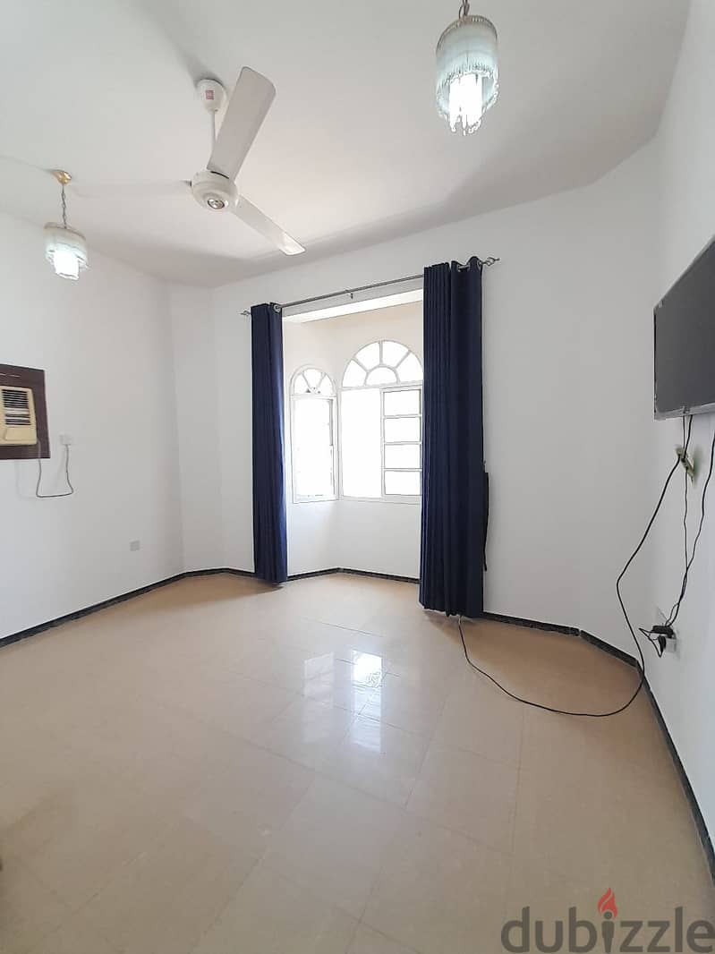 AL KHUWAIR | SEMI FURNISHED ONE BEDROOM FLAT 4