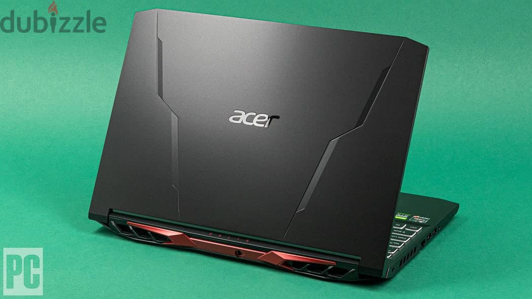 Acer nitro 5  1tb 8g  4gb3050 1