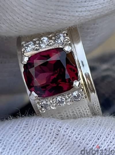 Natural Rhodolite Garnet 6.5 Cts approx