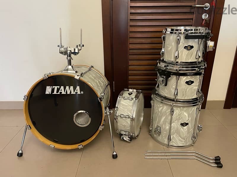 Tama Superstar Drums with Gig Bags - OMR 350 1