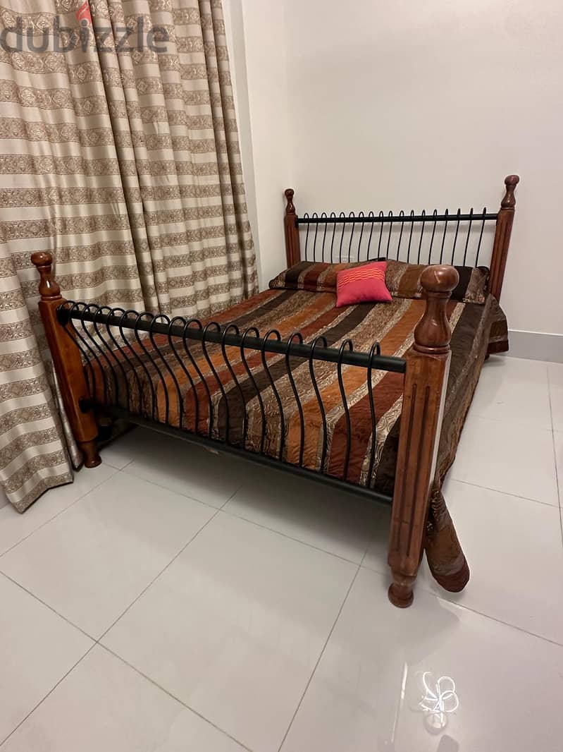 Queen Size Bed With Mattress Steel Wood Frame 2