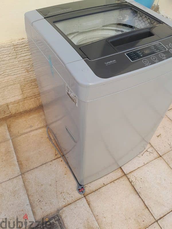 غساله lg 9kg  بحالة الوكاله 1