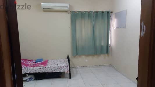 room/bedspace available