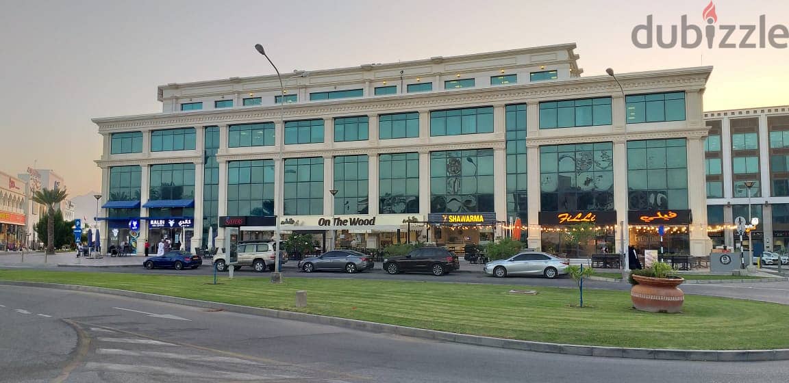 Commercial Space for Rent in Shatti Al Qurum 10/163 0