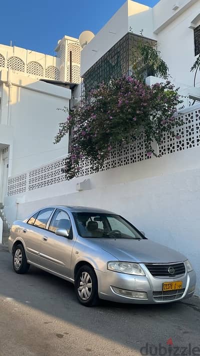 Nissan Sunny 2011