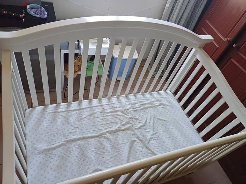 Junior Baby cot with matters 2