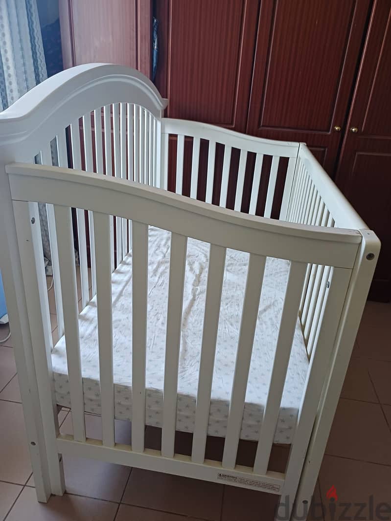 Junior Baby cot with matters 3