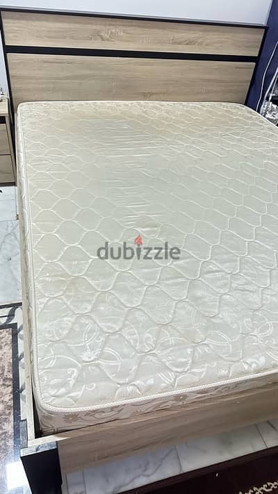 mattress with bed