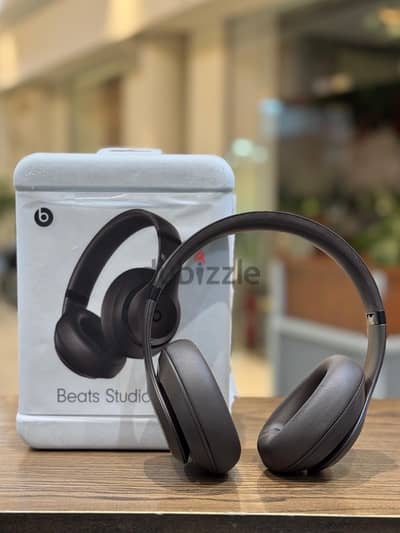 Beats Studio Pro – Premium Wireless Noise Cancelling Headphone