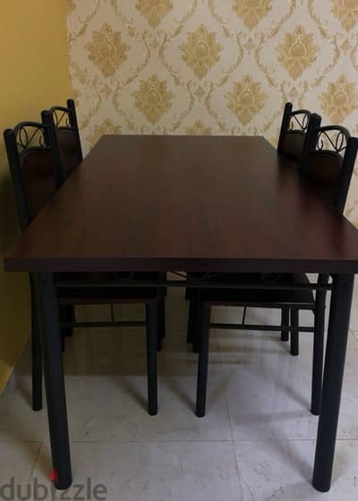 Dinning table