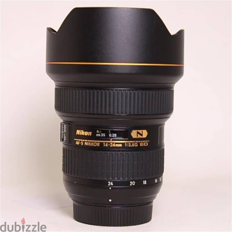 Nikon 14-24 f2.8 full frame lens 0