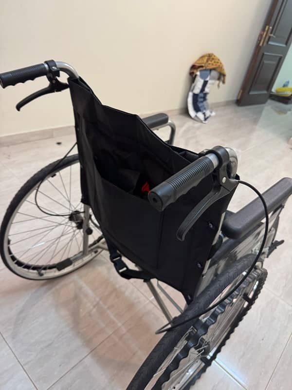 wheelchair not used for sale 25 rials 3