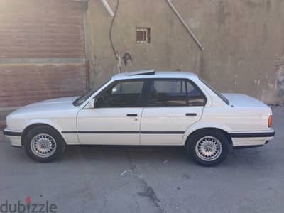 BMW 320 1989