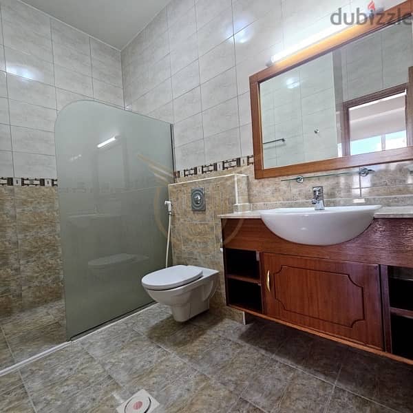 AL QURUM | EXCELLENT 3+1 BR VILLA FOR RENT 9