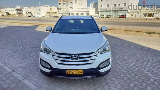 Hyundai Santa Fe 2015 for urgent  sell