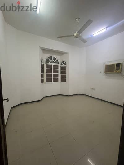 AL KHUWAIR | ROOM WITH BATHROOM