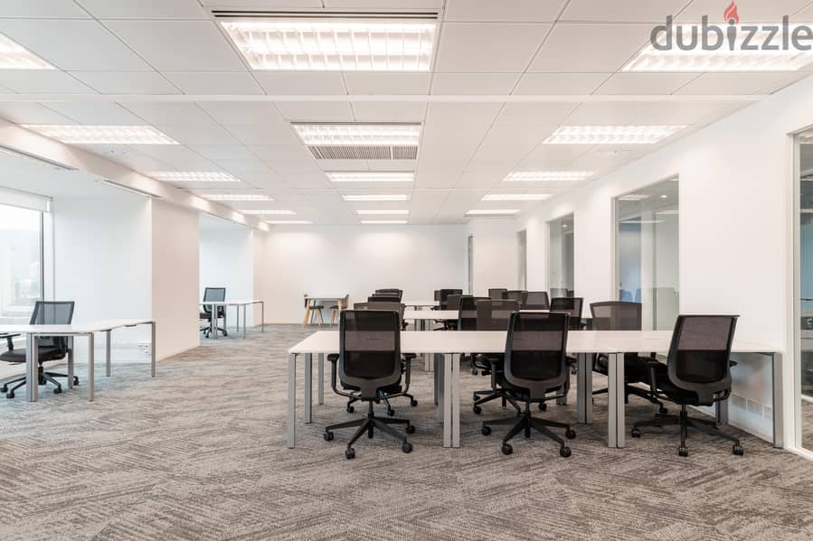 Open plan office space for 10 persons in Muscat, Qurum City Centre 9