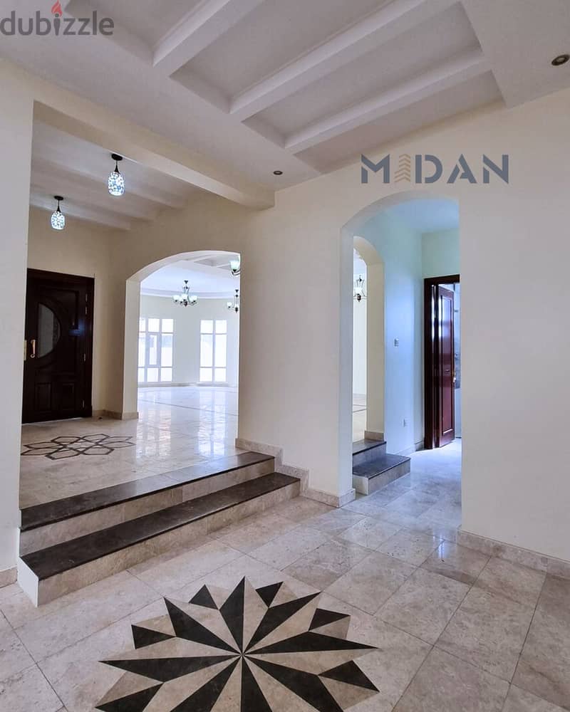 QURUM | EXCELLENT 6 BR TOWNHOUSE 1