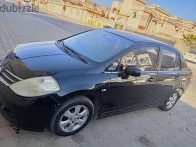 Nissan Tiida 2008