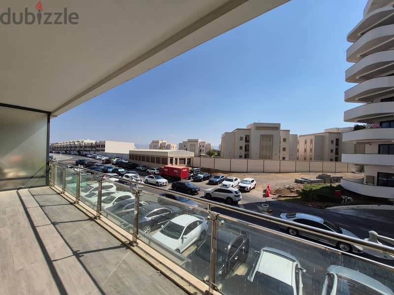 1 BR Compact Apartment in Muscat Hills – Boulevard 12