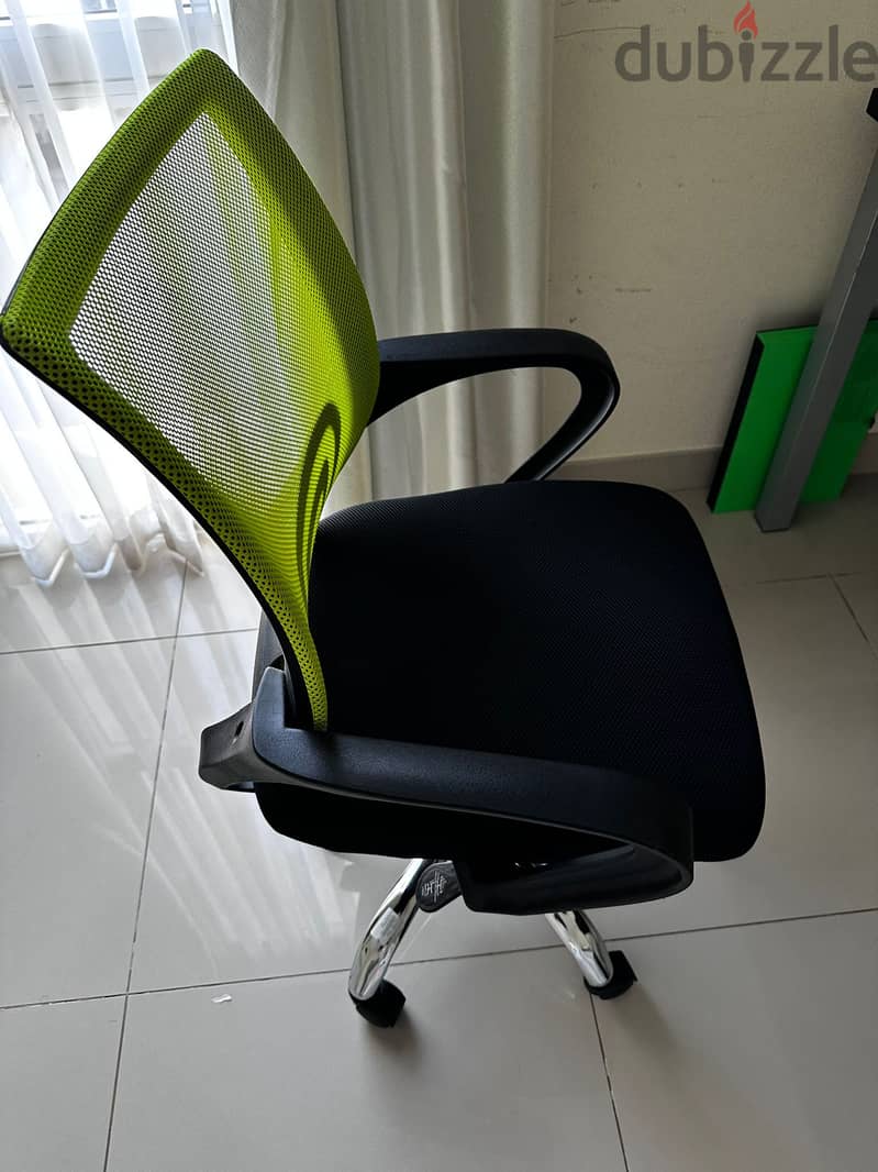 Office chair/Study table chair 2