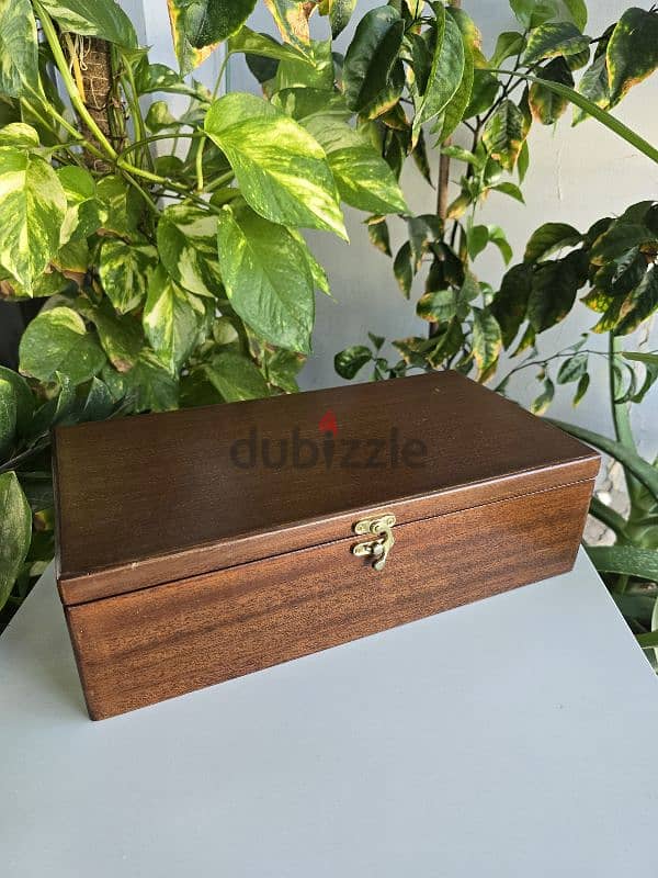 Solid wood, hand-made jewellery box 4