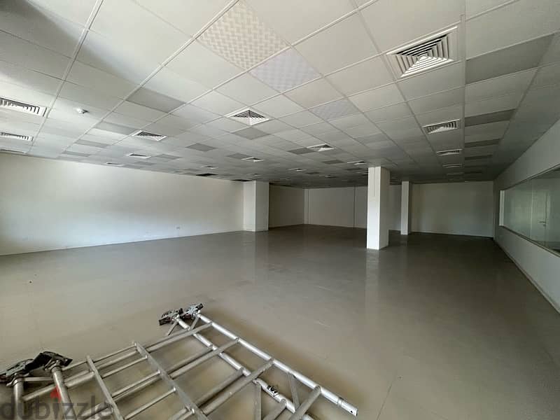 Commercial space for rent in Azaiba 5