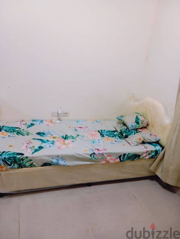 Bed space for rent 1