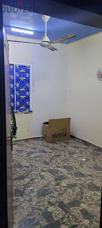 barka building room for rent 0