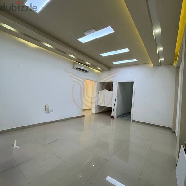 BOWSHAR | COMMERCIAL 3 BR APARTMENT FOR RENT 1