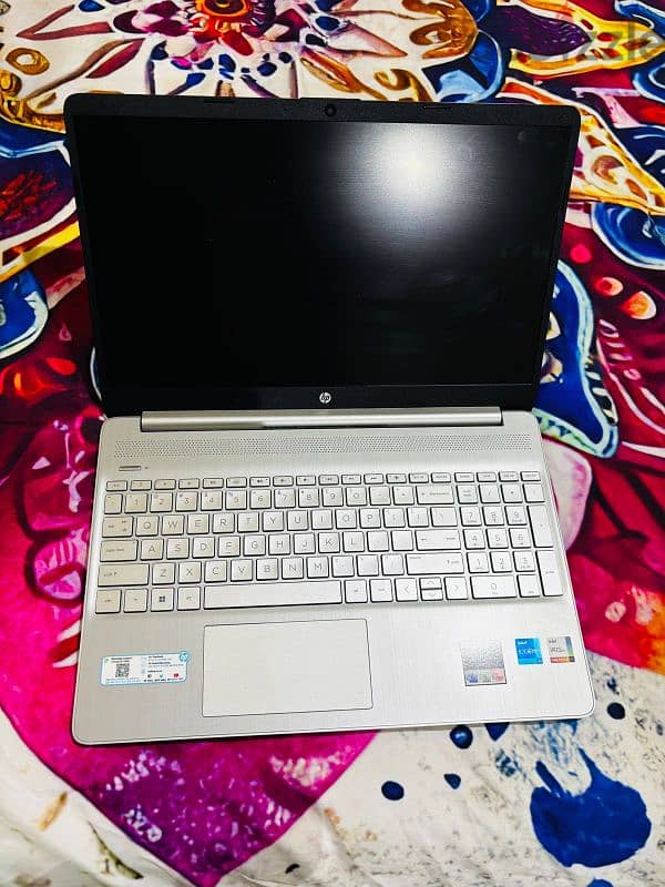 excellent condition  hp laptop 2